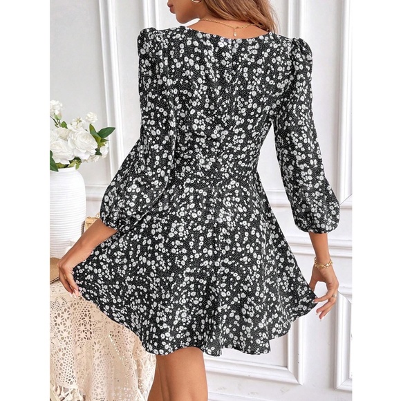 Black Ditsy Floral Print Mini Dress V-Neck Ties 3/4 Puff Sleeve Fit & Flare - Picture 9 of 14